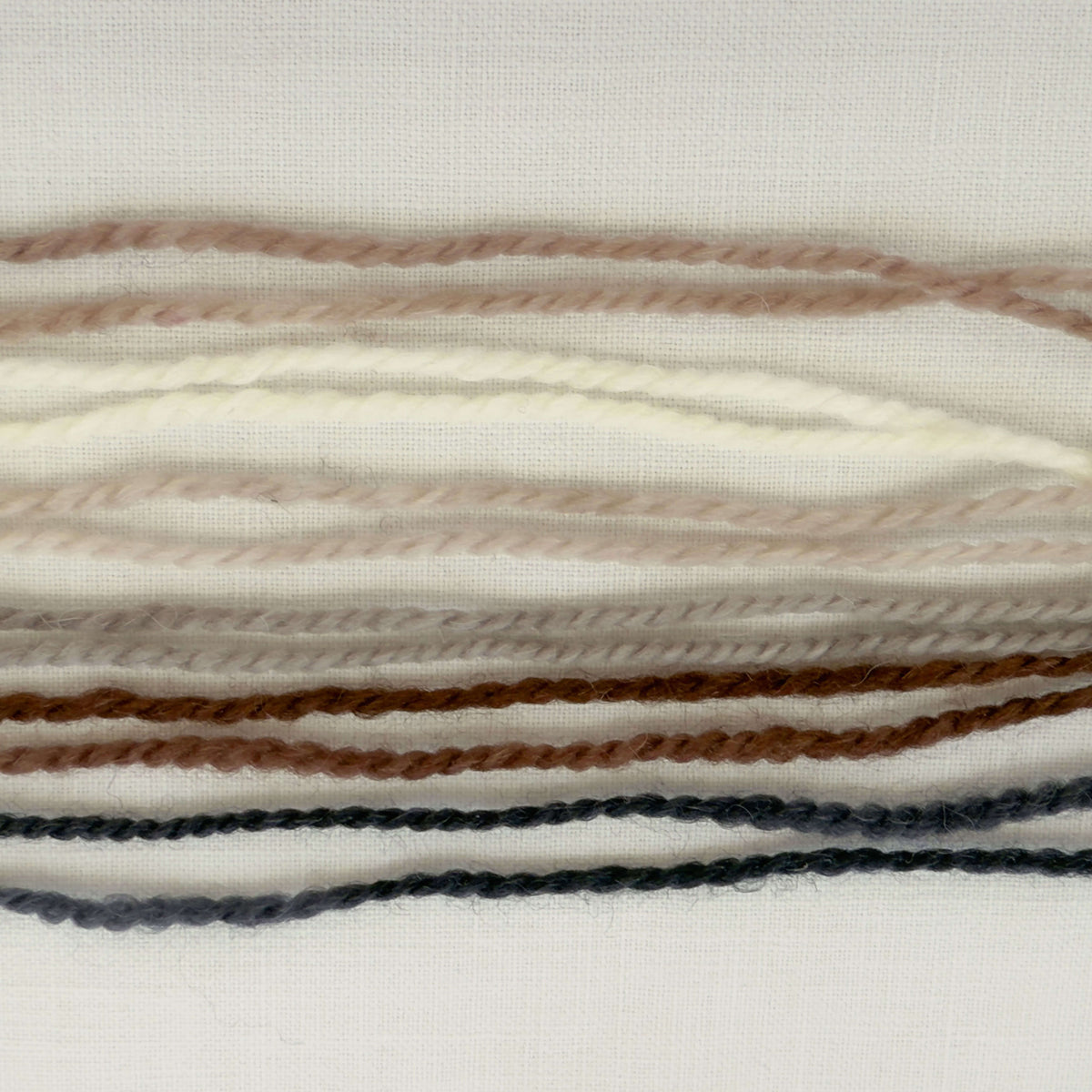 Tiny Loom Kit - Alpaca  - Natural Colors